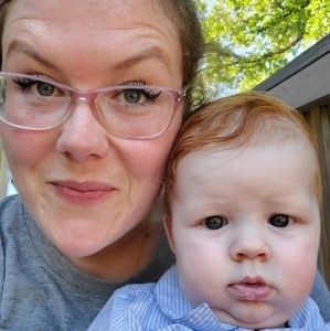 Hi! Thanks for visiting my closet.